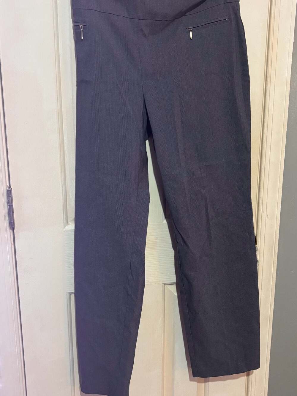 Soho Apparel Ltd. Women's Gray Zipper Pocket Trousers Size XL